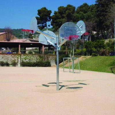 Conjunto de postes de basquetebol quadruplo